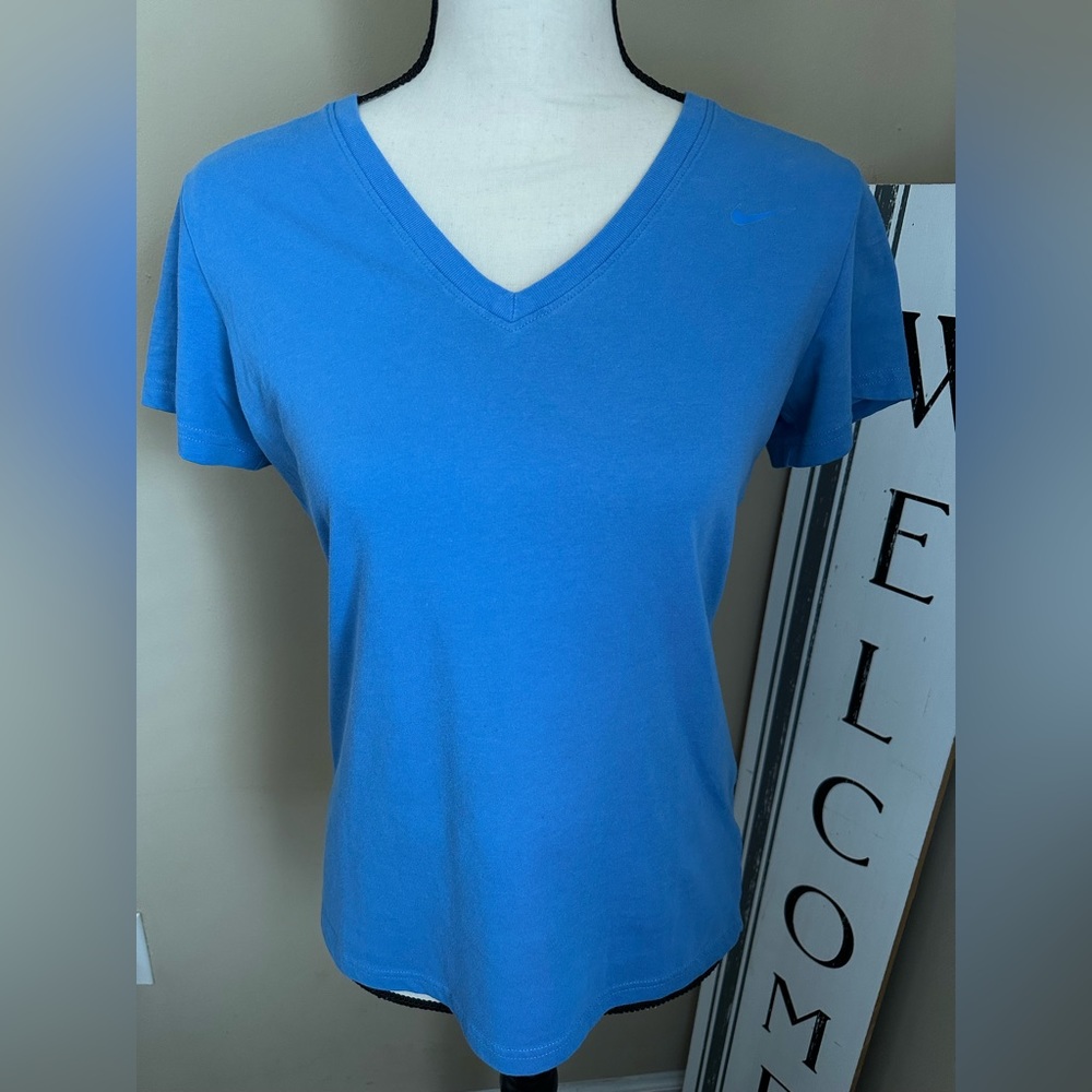 Nike T-shirt